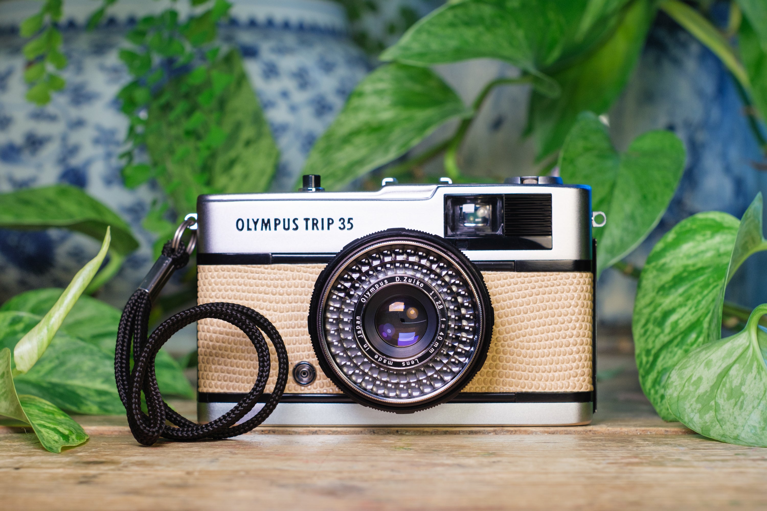 Olympus Trip 35 Vintage 35mm Film Camera - Sand Beige | Lovingly Refurbished and Fully Tested