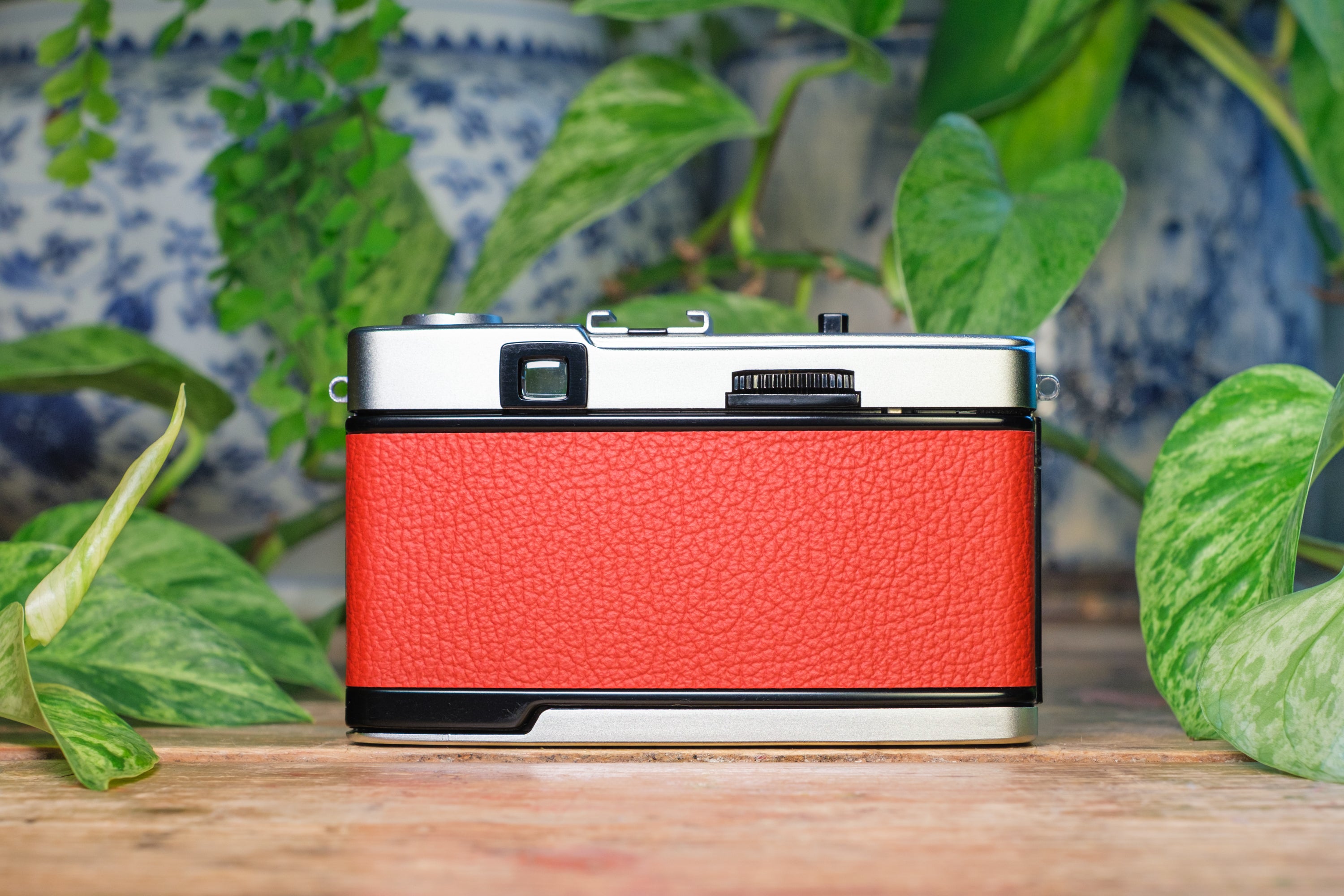 Olympus Trip 35 Vintage 35mm Film Camera - Red | Tested & Fully Refurbished  | 100 Day Guarantee