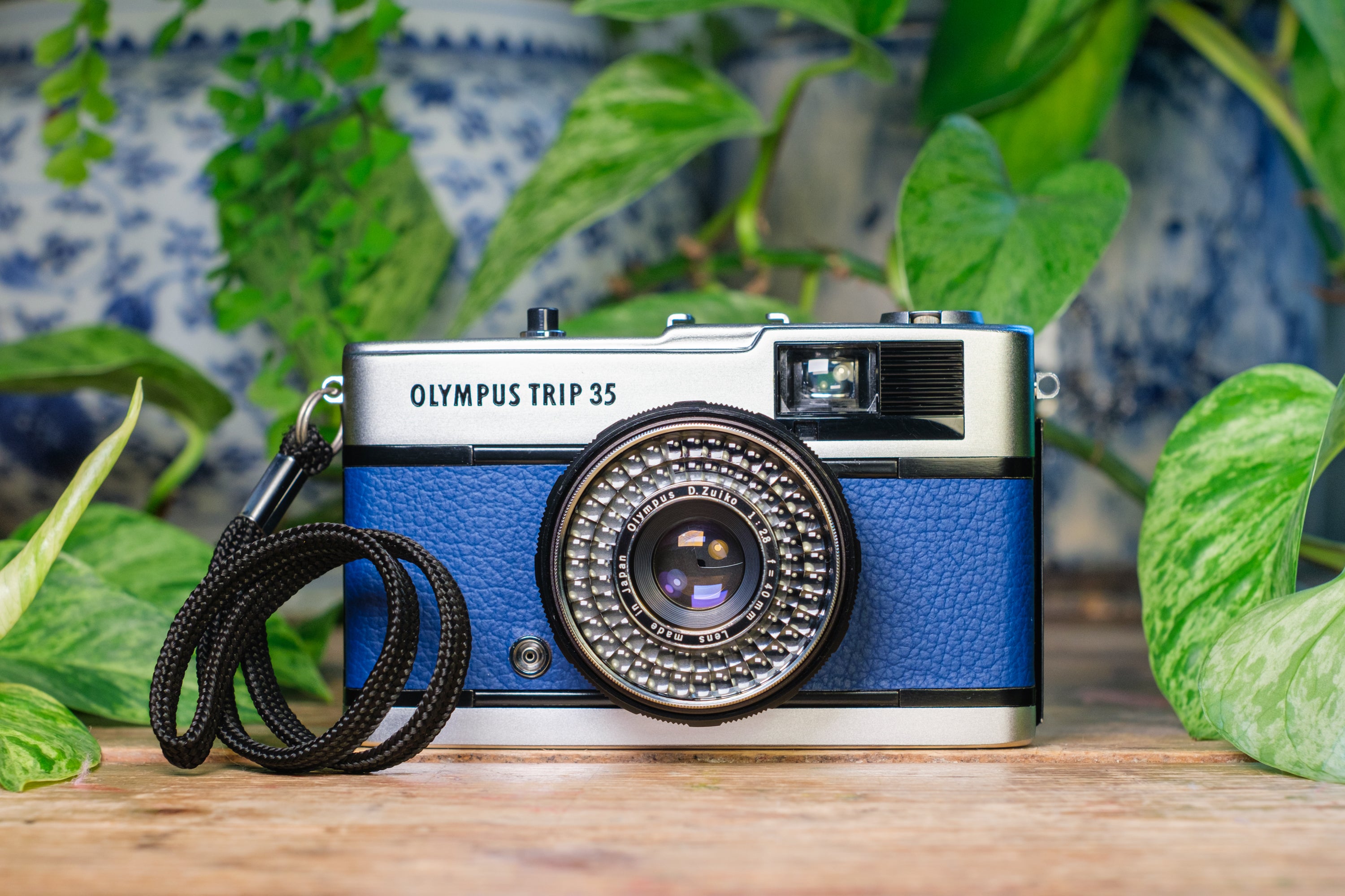 Olympus Trip 35 Vintage 35mm Film Camera - Royal Blue | Lovingly Refurbished and Fully Tested