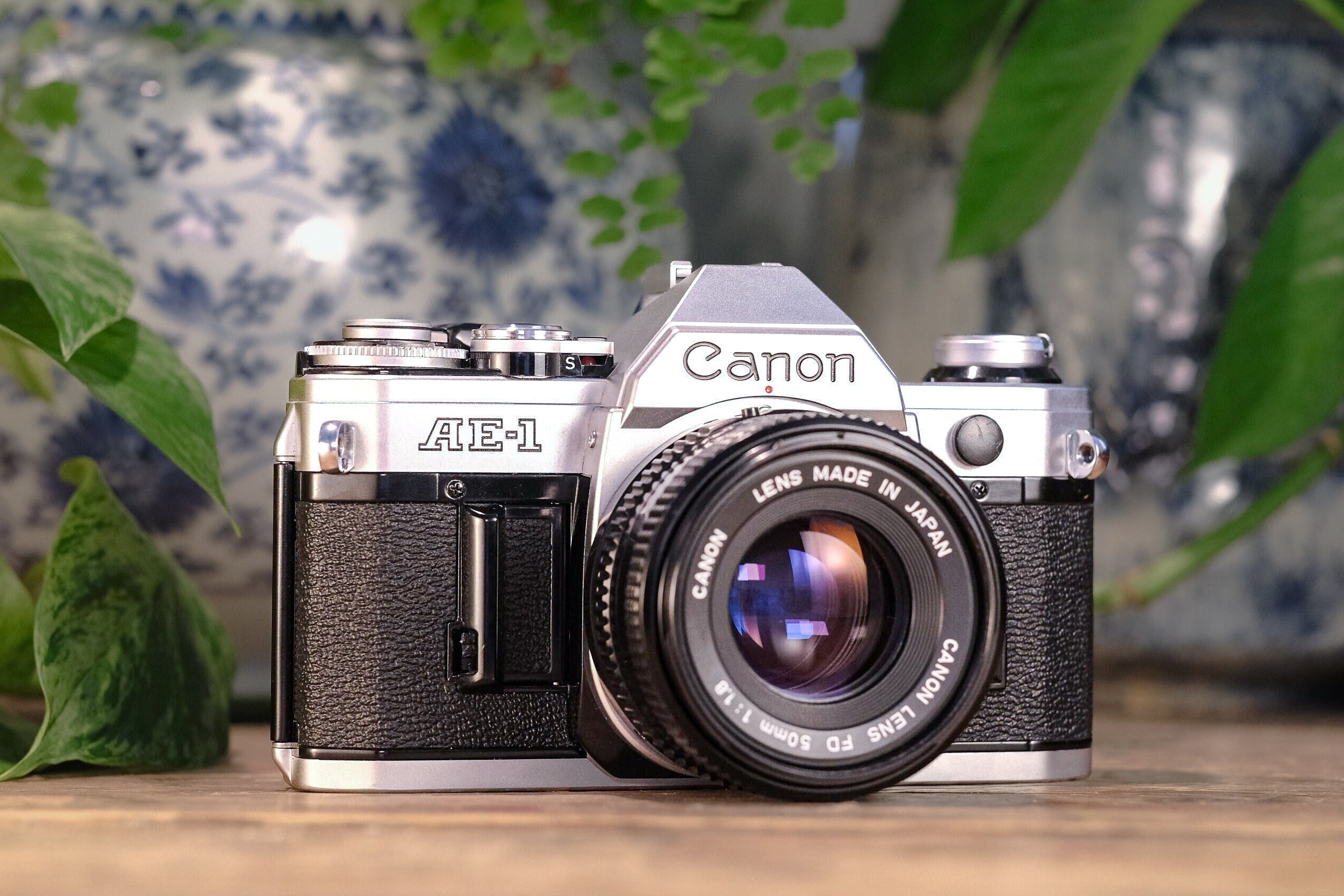 CANNON AE 1 deals / 50 mm lens